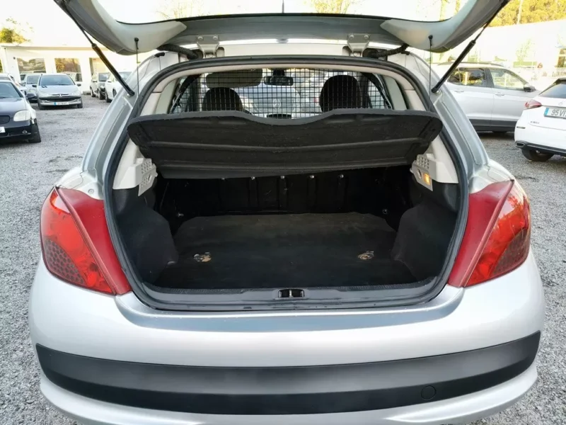 Peugeot 207 1.6 HDI SPORT VAN