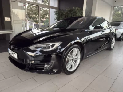 Tesla Model S 100D Long Range AWD
