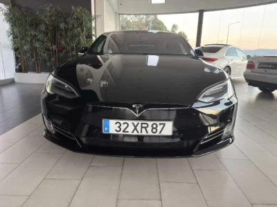 Tesla Model S 100D Long Range AWD