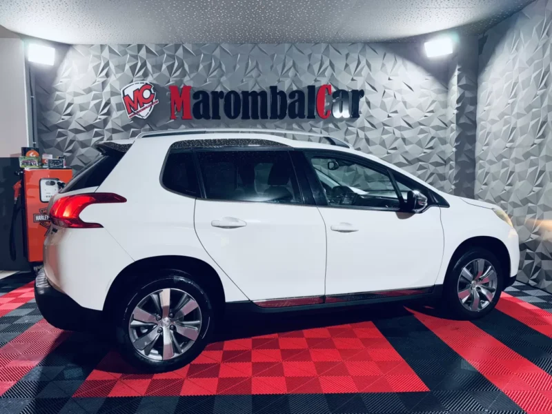 Peugeot 2008 1.6 e-HDi Allure