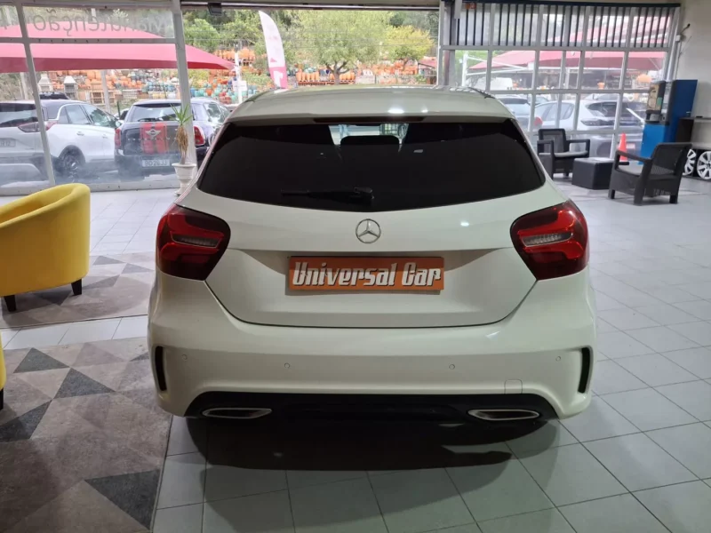 Mercedes-Benz A 180 d AMG Line