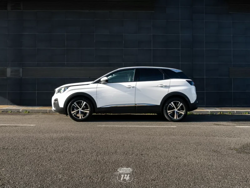 Peugeot 3008 1.5 BlueHDi Allure Pack