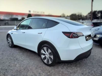 Tesla Model Y Long Range Tração Traseira