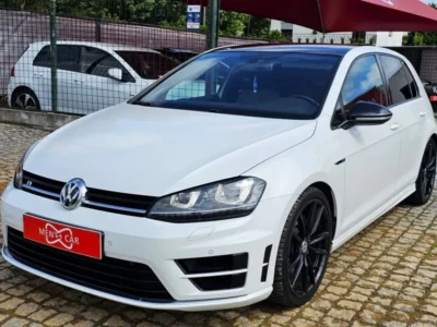 Volkswagen Golf 2.0 TSi R