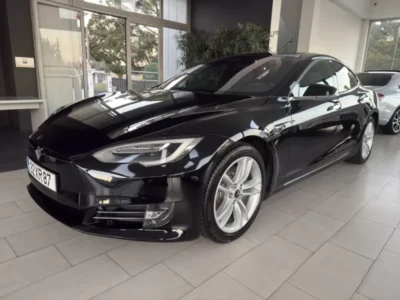 Automóvel 1